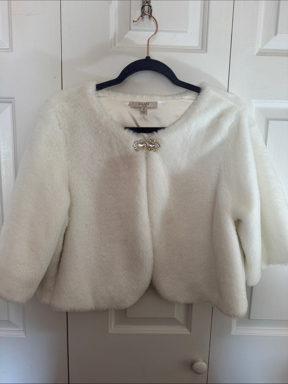 White Faux Fur Cropped Jacket with Decorative Brooch